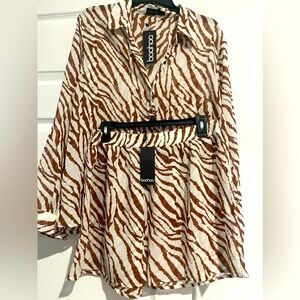 NWT Boohoo tiger print Longsleeve Shirt, & Shorts SET 🤎LARGE